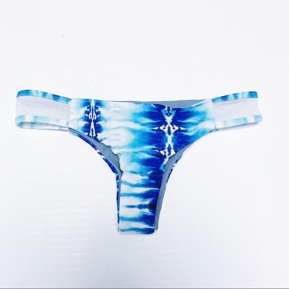 Issa de Mar - Printed Bikini Bottom - Picture 3 of 5